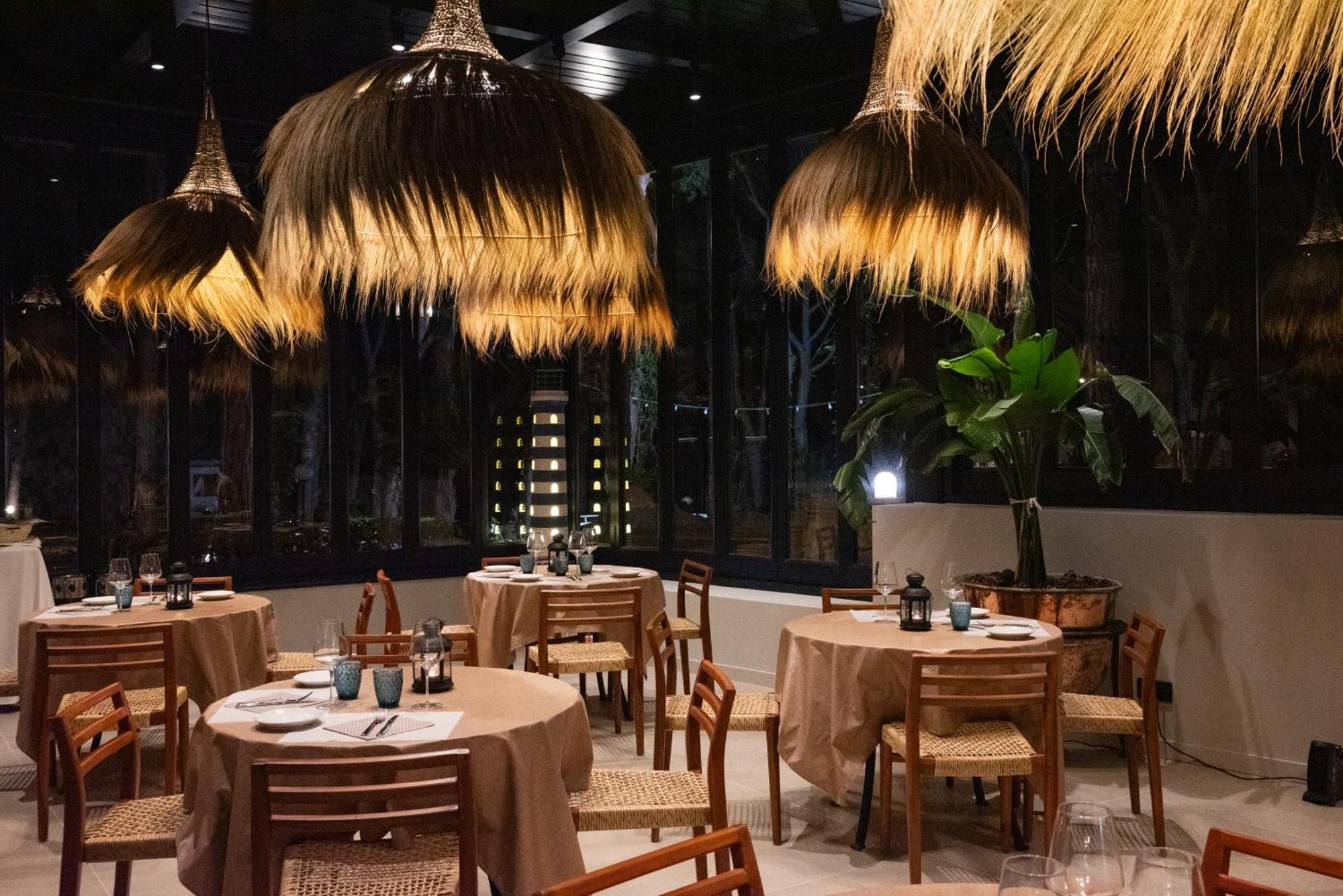 Hotel Garbi Калелья-де-Палафружель Экстерьер фото